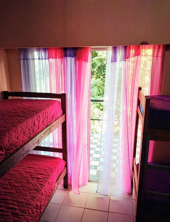 Butterfly Hostel Puerto Iguazu Exterior photo