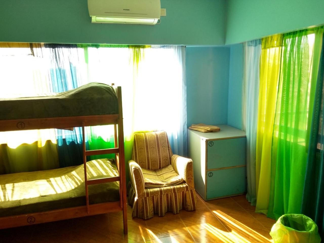 Butterfly Hostel Puerto Iguazu Exterior photo
