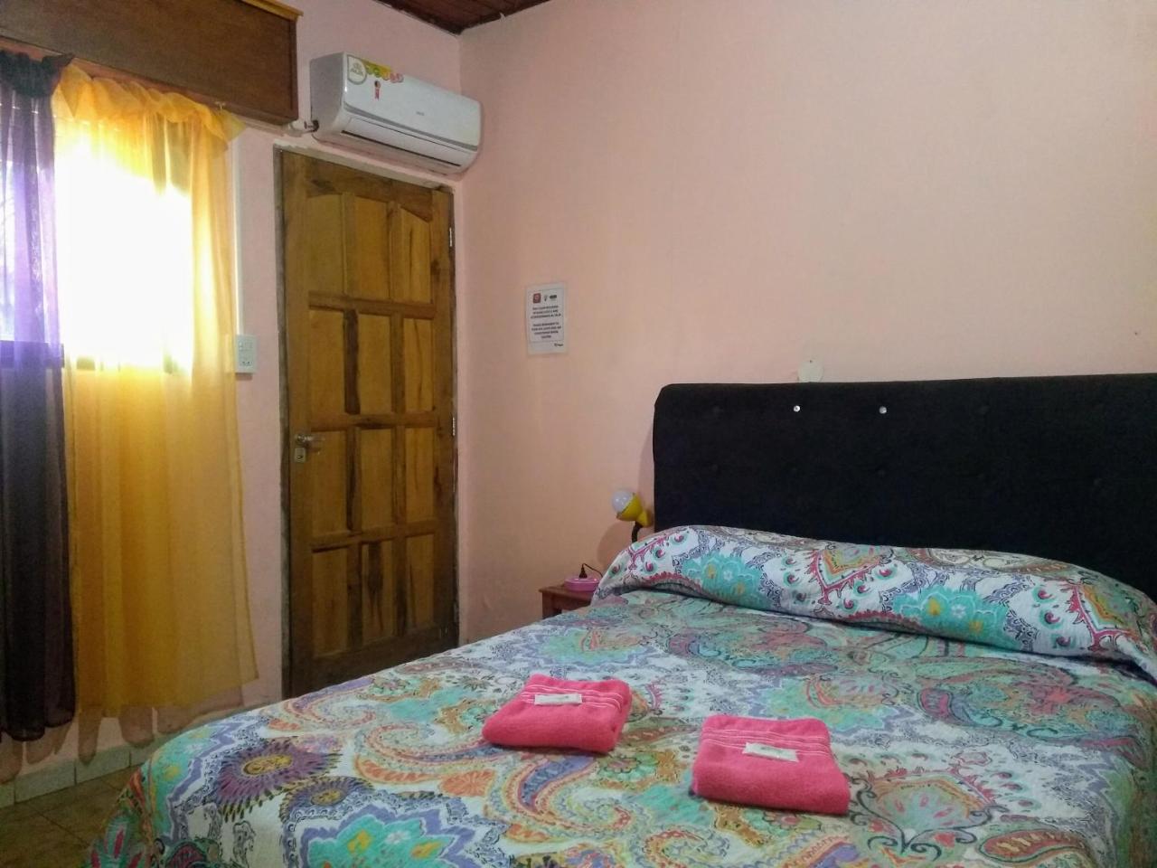Butterfly Hostel Puerto Iguazu Exterior photo