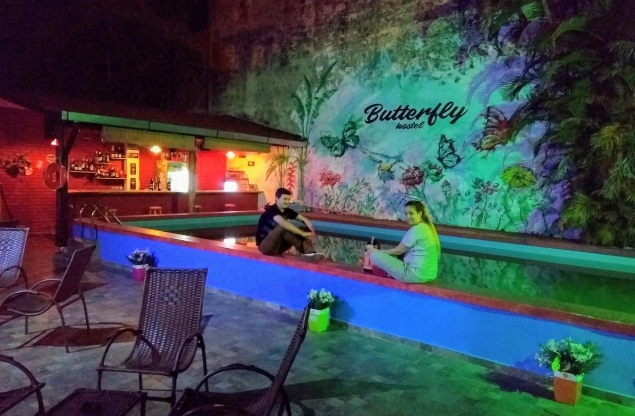 Butterfly Hostel Puerto Iguazu Exterior photo